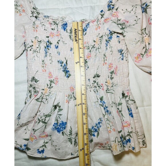 SAYLOR Clover Floral‎ Smocked Top SIZE MEDIUM - Picture 11 of 13